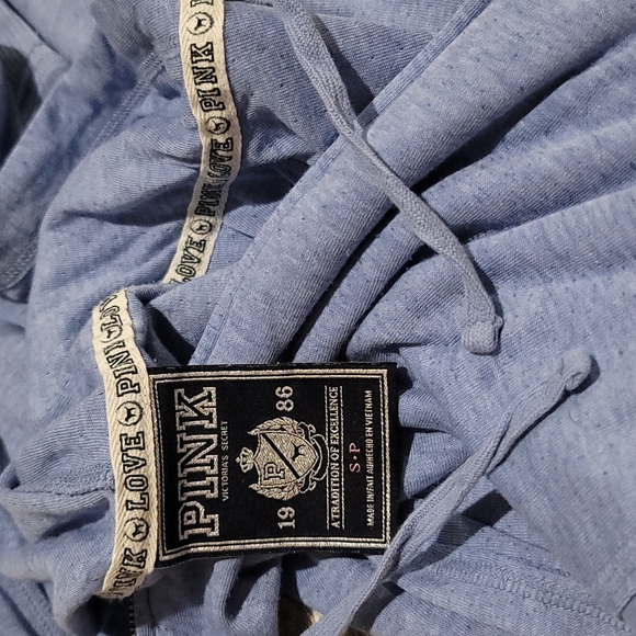 STUNNING VINTAGE VS PINK 'AMAZING' LIGHT BLUE HOODIE - Picture 14 of 14